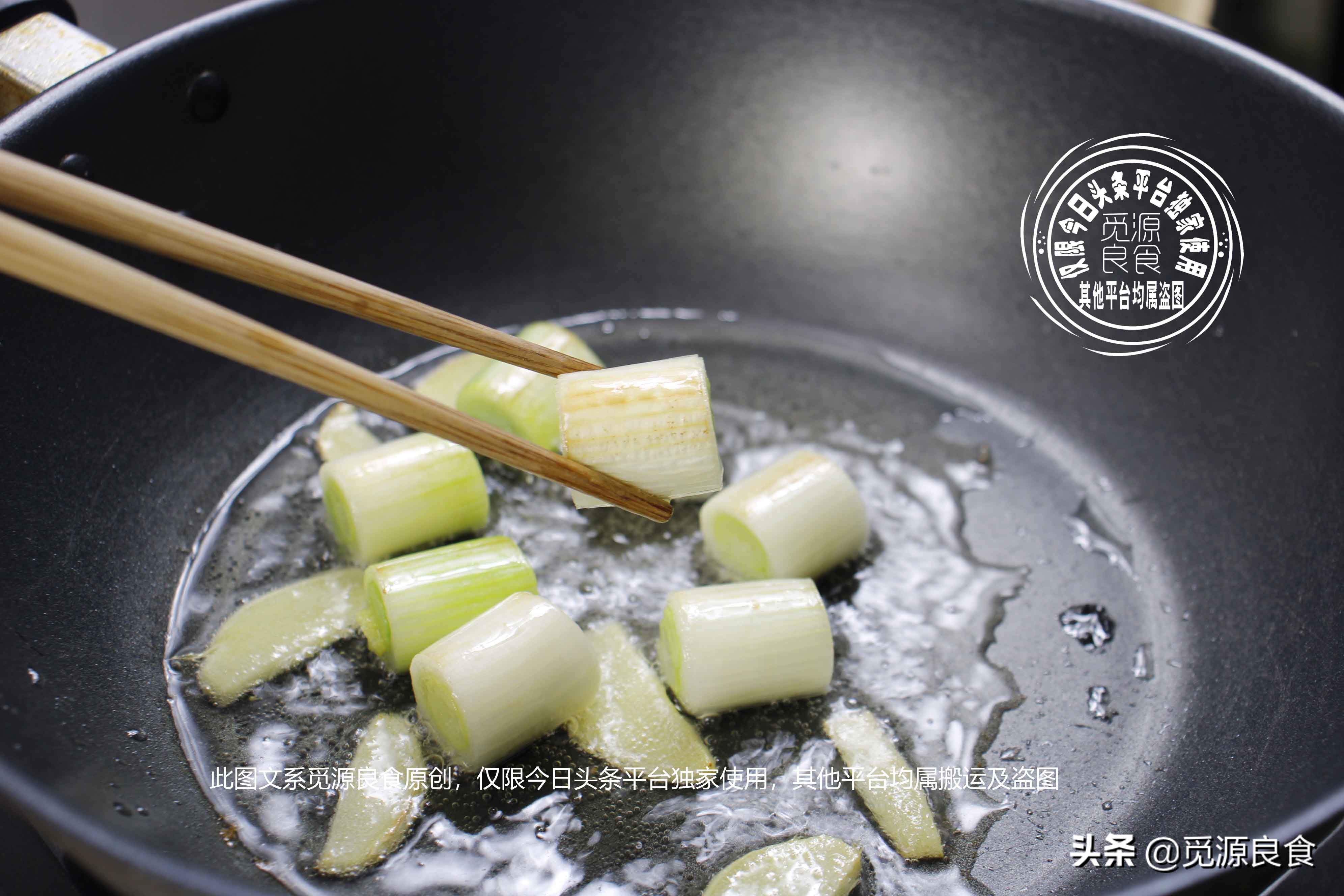 海参如何烧吃起来才比较软烂,海参焯水后放了2天还能吃吗