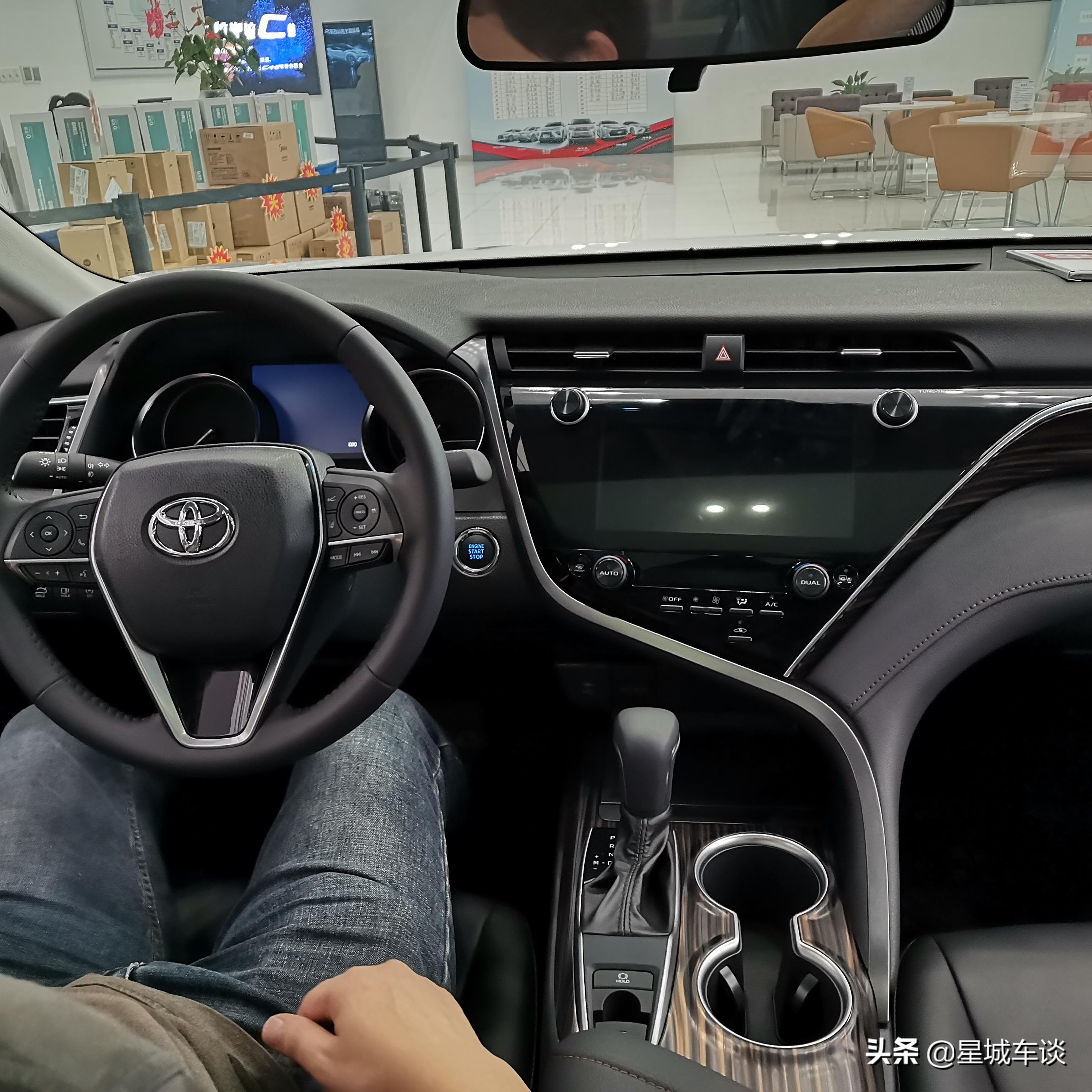 2024款丰田凯美瑞哪款值得购买,新版本凯美瑞