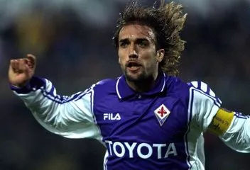 天下足球十大经典逆转集锦解说,天下足球经典的催泪原声