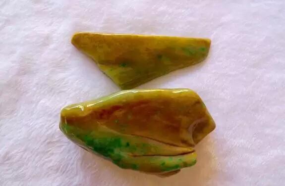 终于捡到了值钱的石头,捡到这些石头不要扔真的很值钱