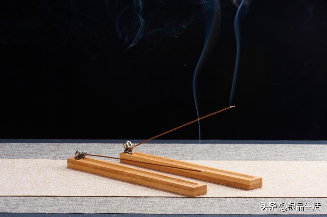 焚香到底是怎么样？为何如此高雅、养生