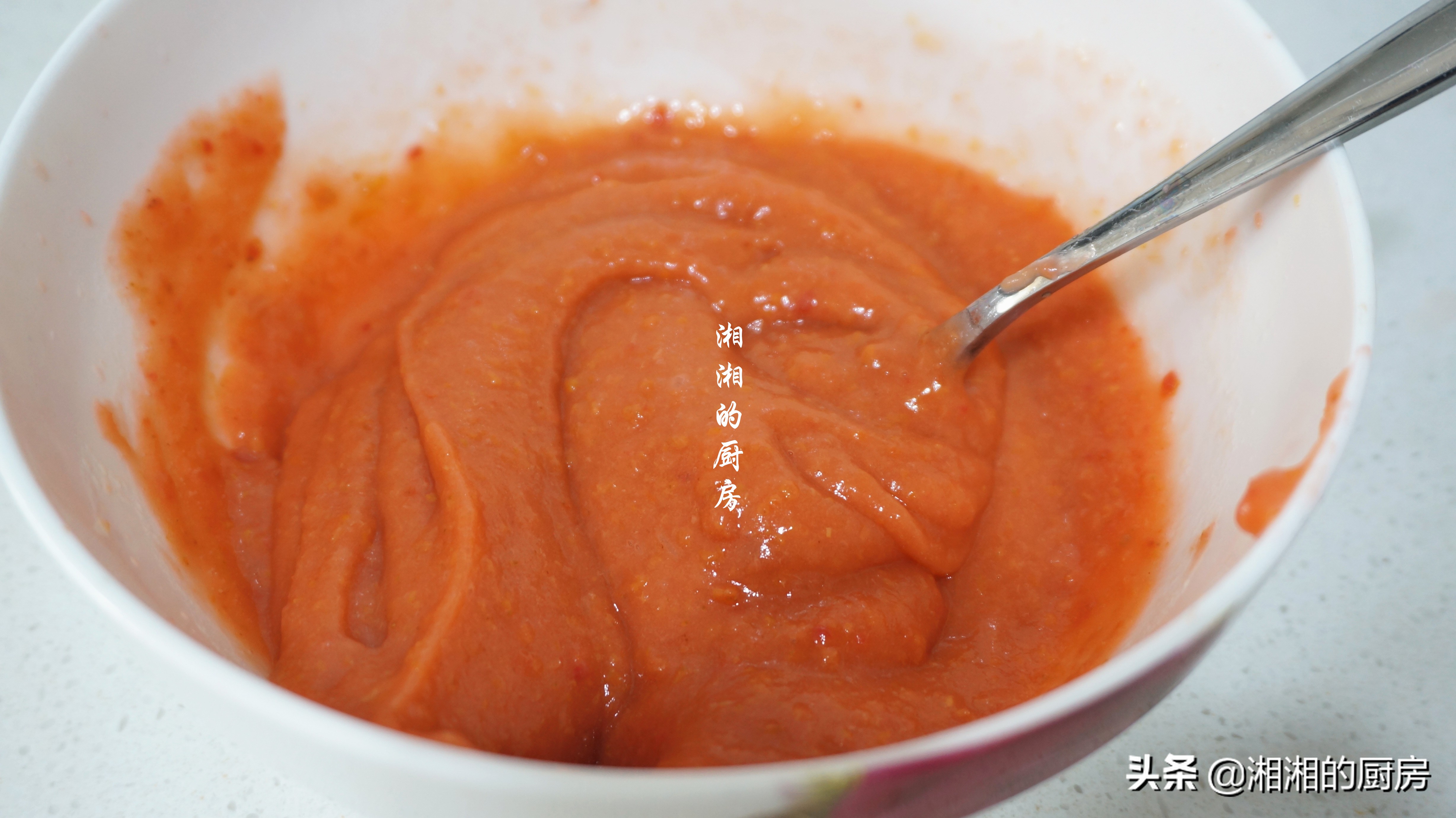 山楂糕怎么弄不酸,山楂糕不成形能放锅里重新熬吗