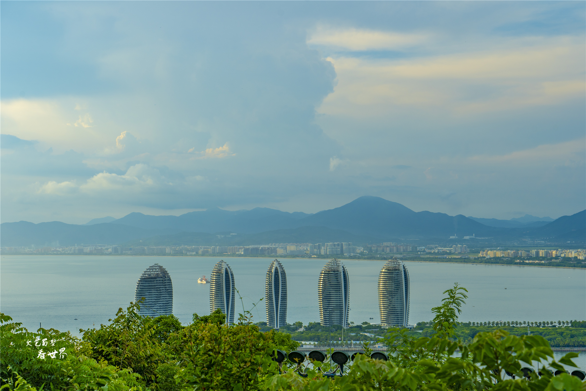 离开三亚的东北人都去哪了,三亚养老过冬好的地方每月多少钱