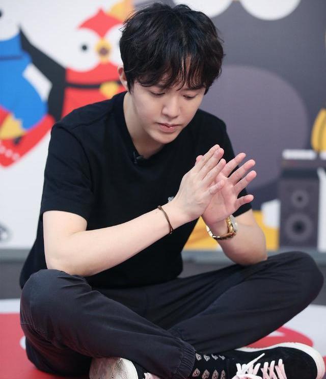 钢琴家李云迪现在如何,钢琴曲王子李云迪事件