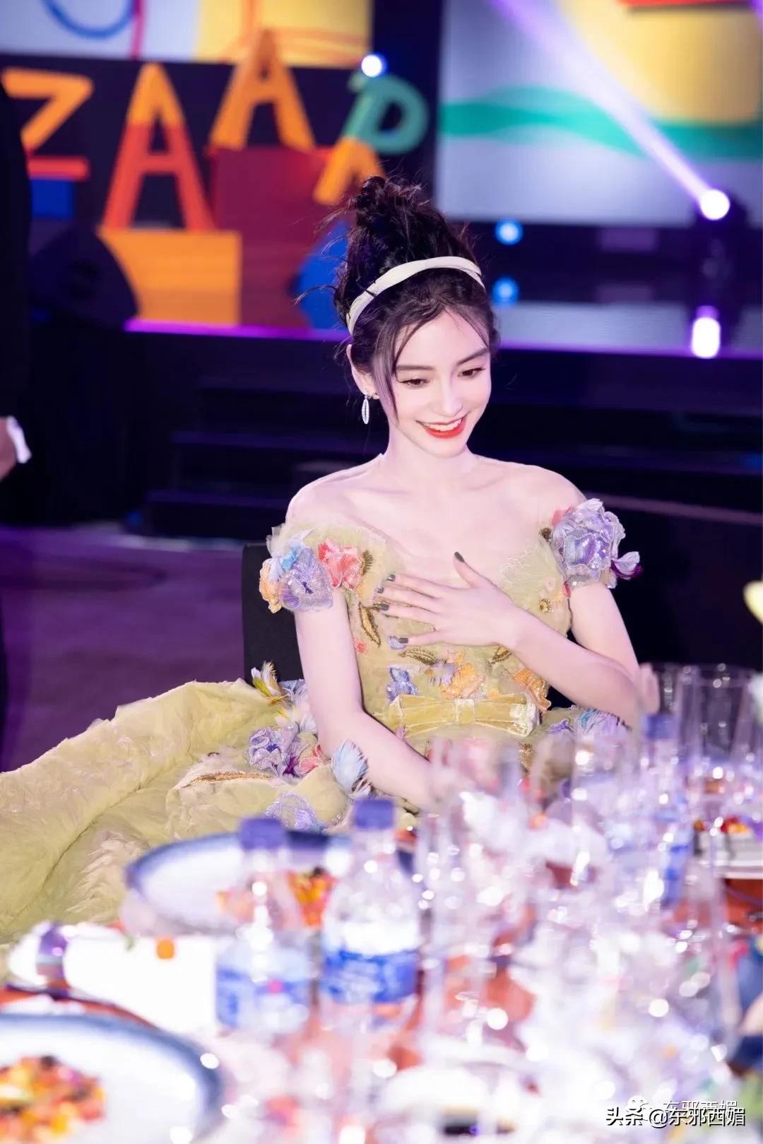 娱乐圈消费降级,娱乐圈降级消费