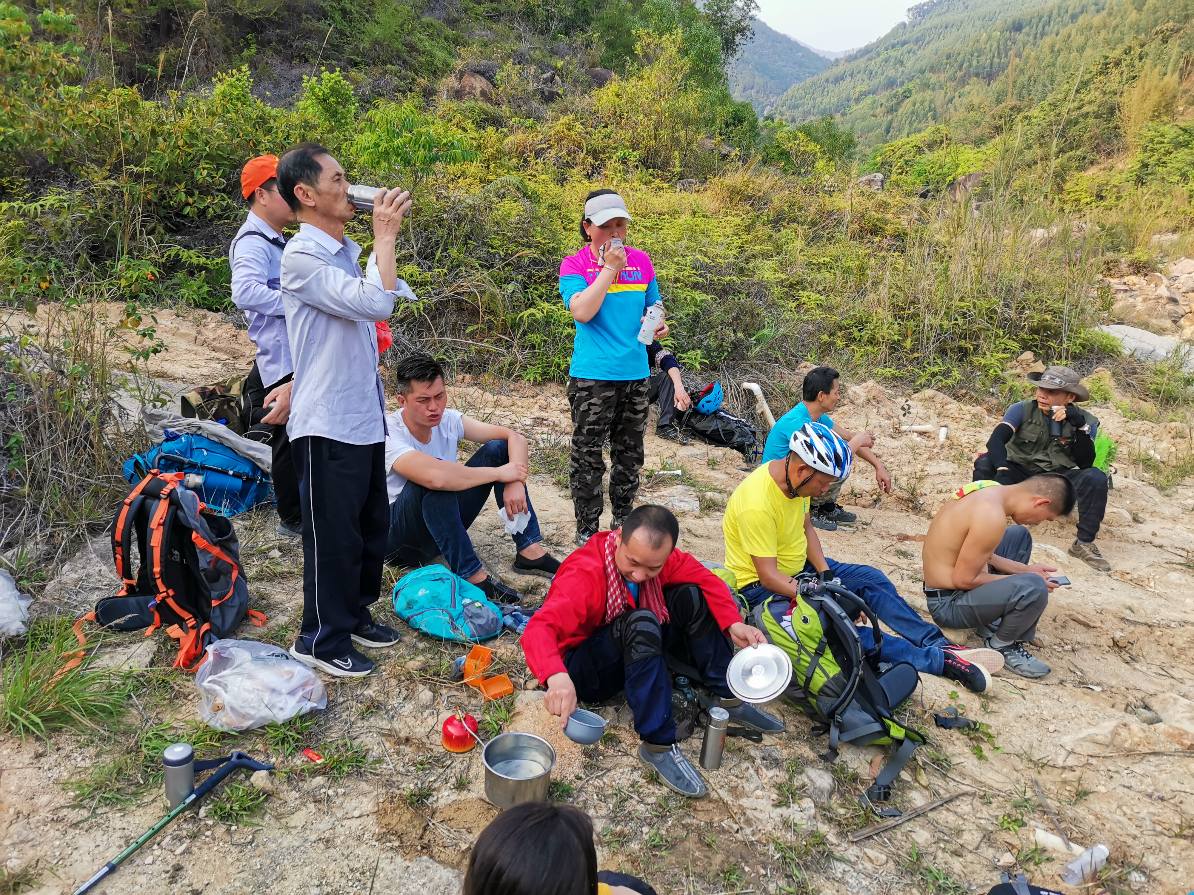 乌山三石连登快乐之旅星期六登山队