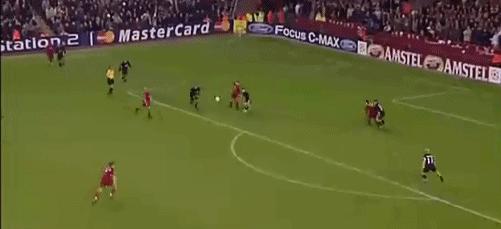 杰拉德传奇破门,足坛十大过人绝招