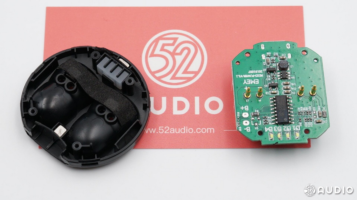 足球篮球蓝牙耳机拆解,足球款蓝牙耳机