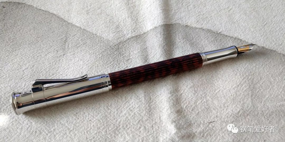 辉柏嘉伯爵经典木质钢笔,钢笔辉柏嘉伯爵价格