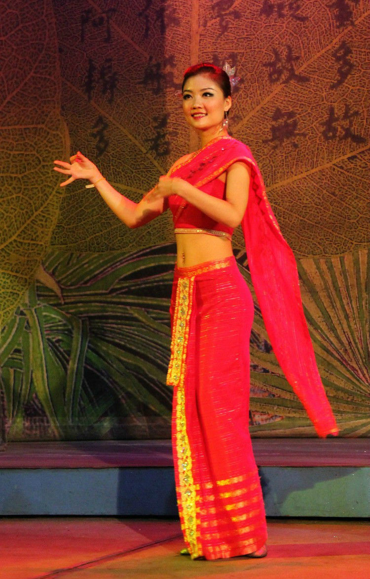 西双版纳旅游攻略最新详细,西双版纳旅游高端攻略