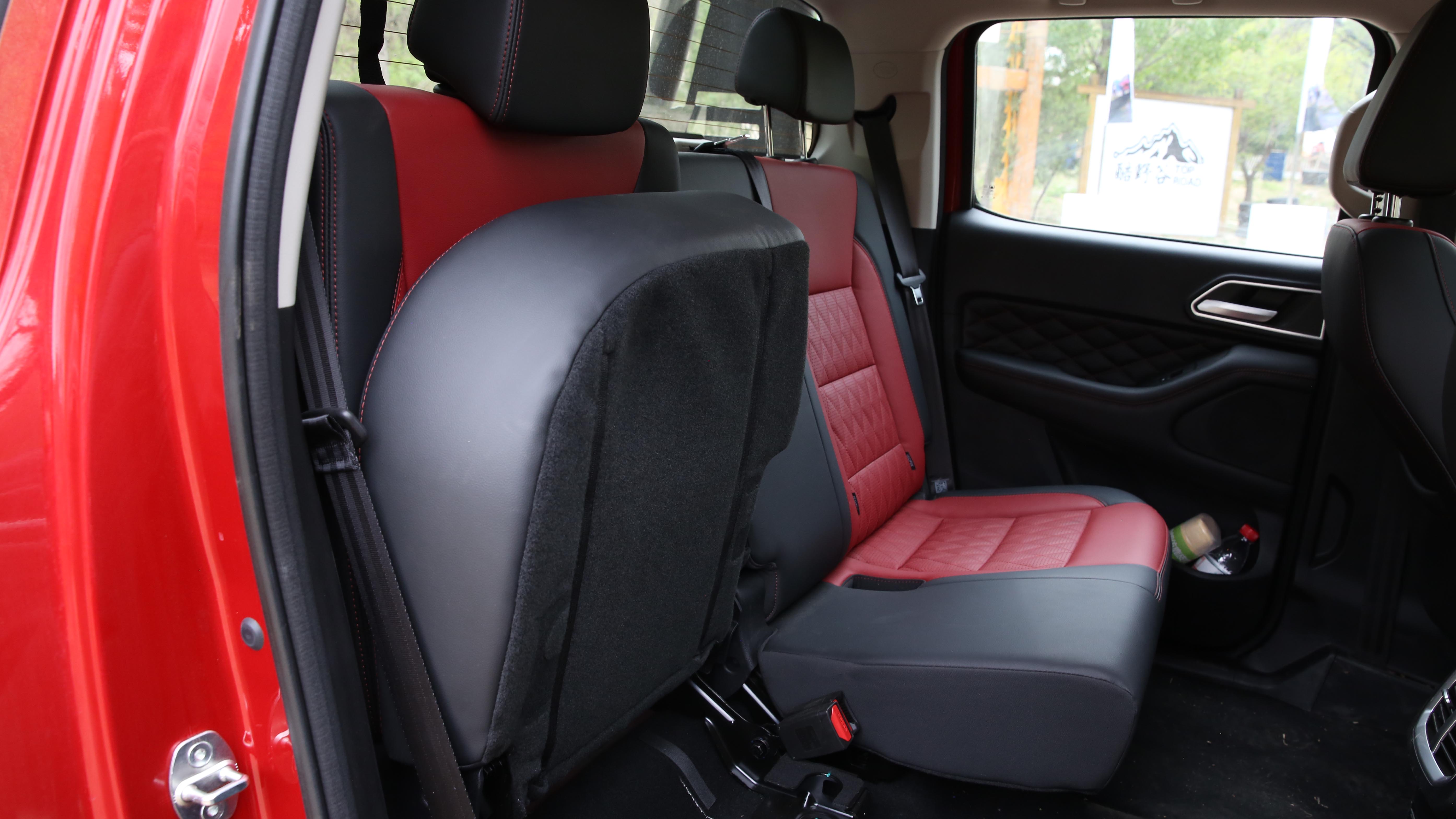 长城野炮黑色,长城越野炮最高版本是哪一款