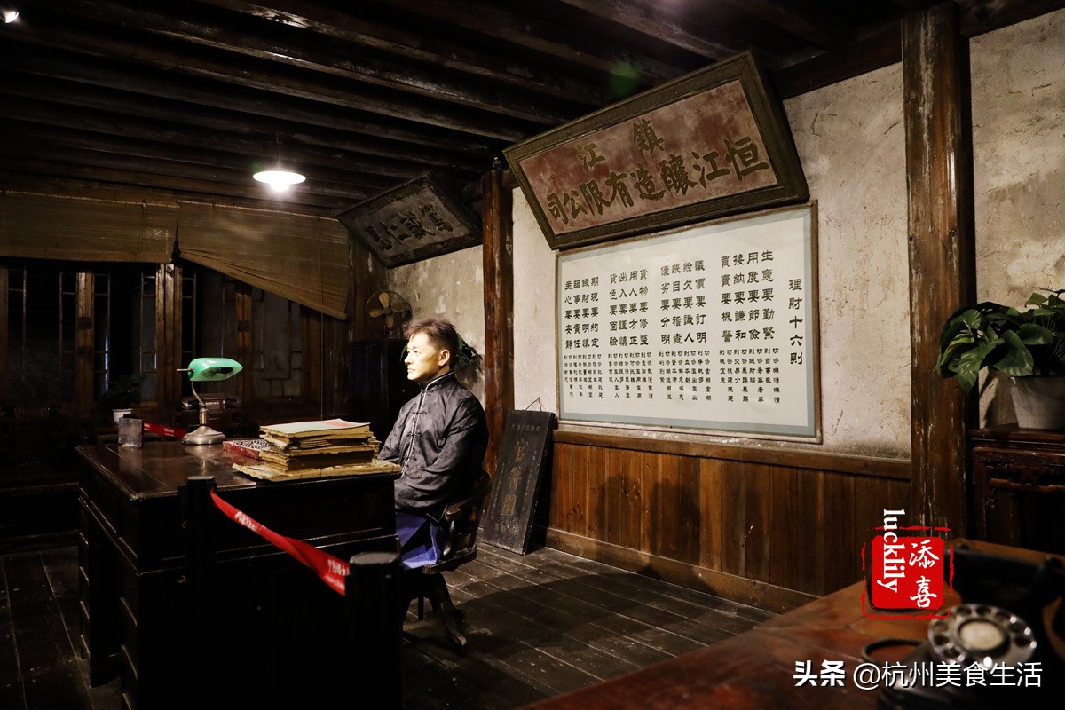 镇江美食三茅宫地锅鸡,镇江美食推荐锅盖面