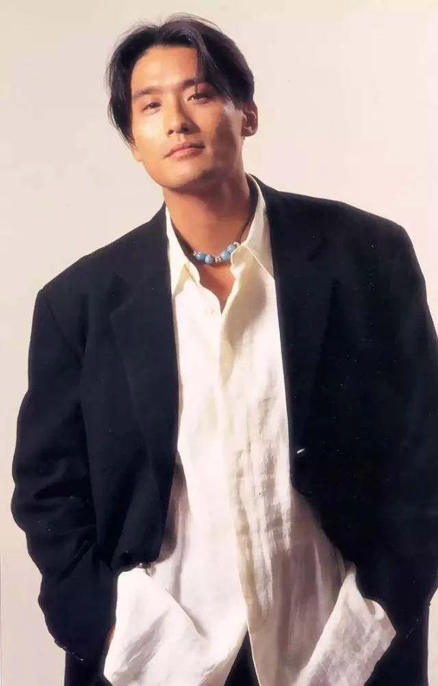 梁家辉宠妻时刻,实力宠妻梁家辉