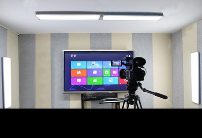 现在老师上课都用多媒体教学好不,多媒体教学用下载课件吗