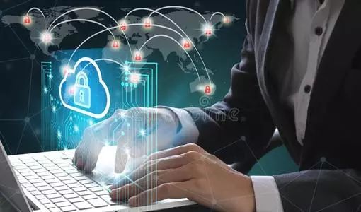 在美国生活10个月的亲身经历,在美国生活十年以上的华裔感想