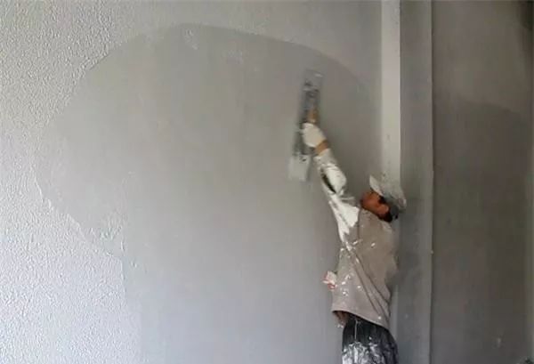 墙面腻子施工步骤,装修腻子粉工艺流程