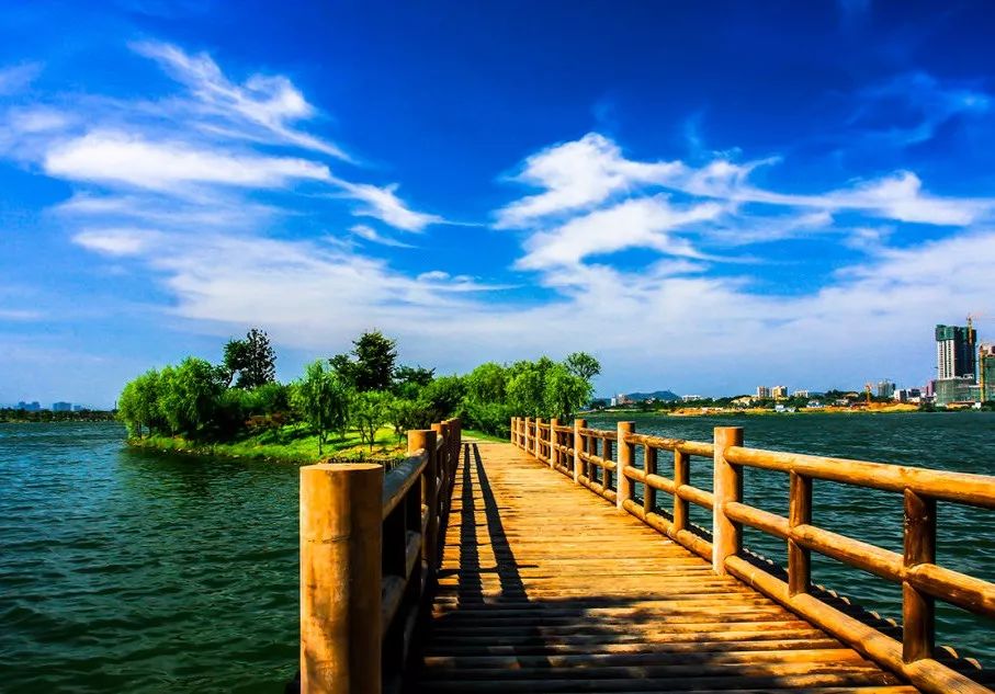 假期度假去酒店玩原来是有道理的，在纽宾凯瓦尔登酒店的一天