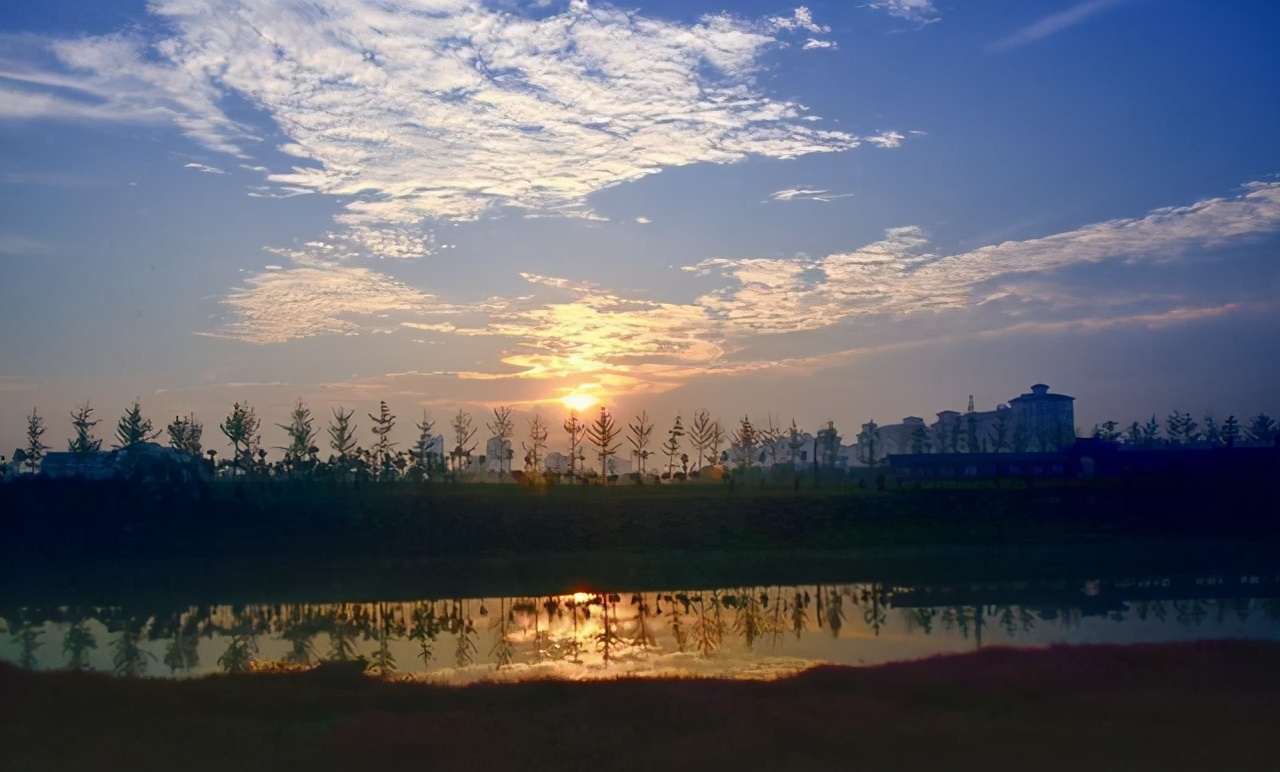 雷军是仙桃还是沔阳人,湖北仙桃人雷军