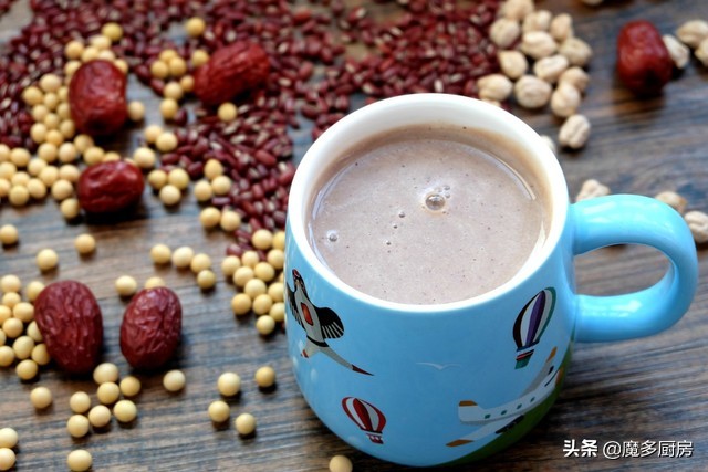 教你在家做3种五谷豆浆,如何用豆浆机自制豆浆又浓又好吃