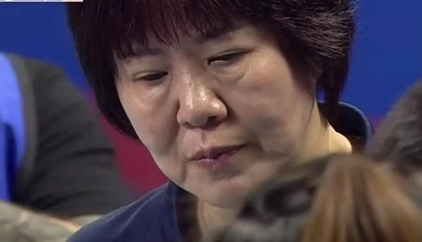 郎平谈中国女排0-3惨败,郎平最后一局两分钟疯狂换人