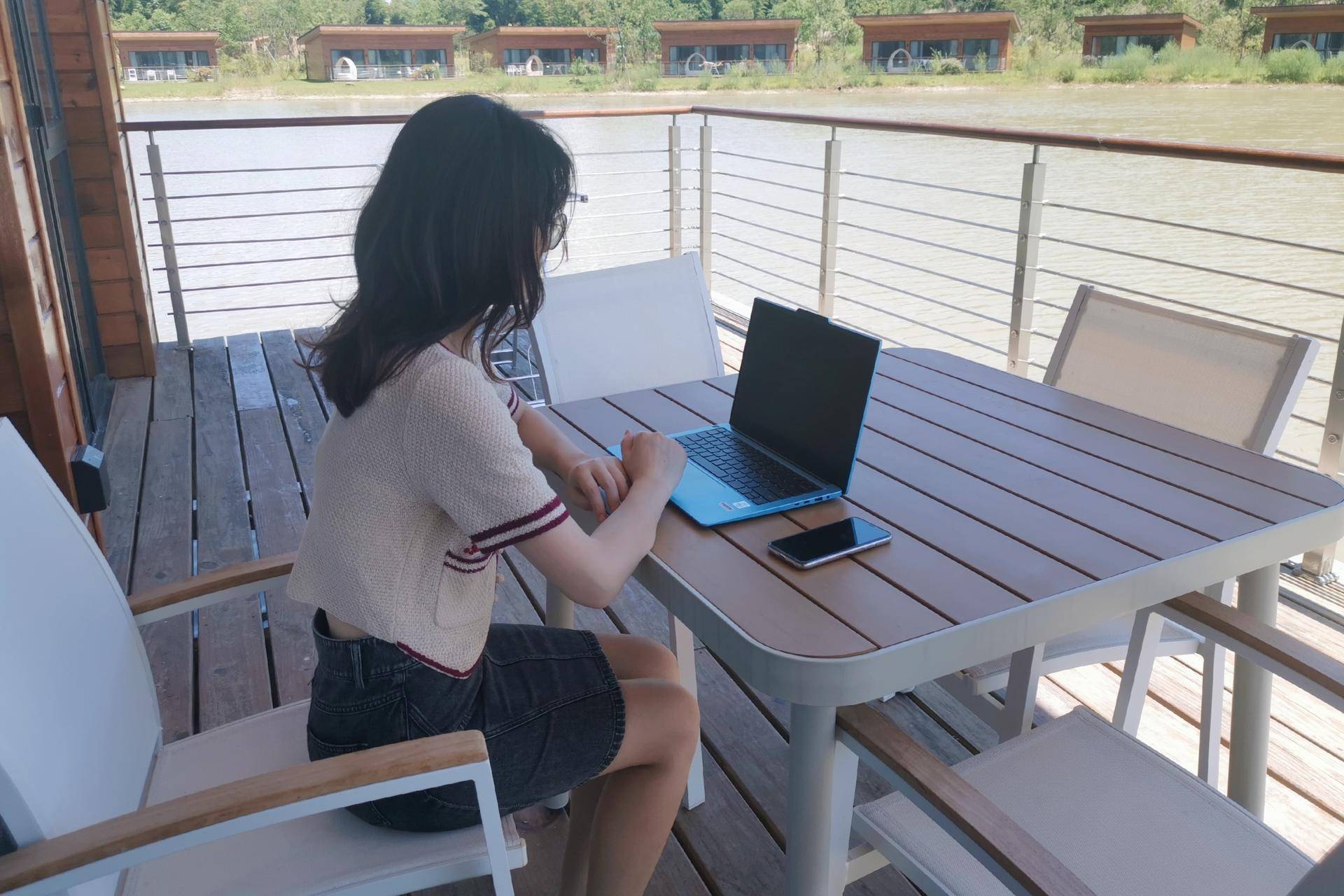 颜值即正义，性能是实力—AVITALIBERV开箱简评