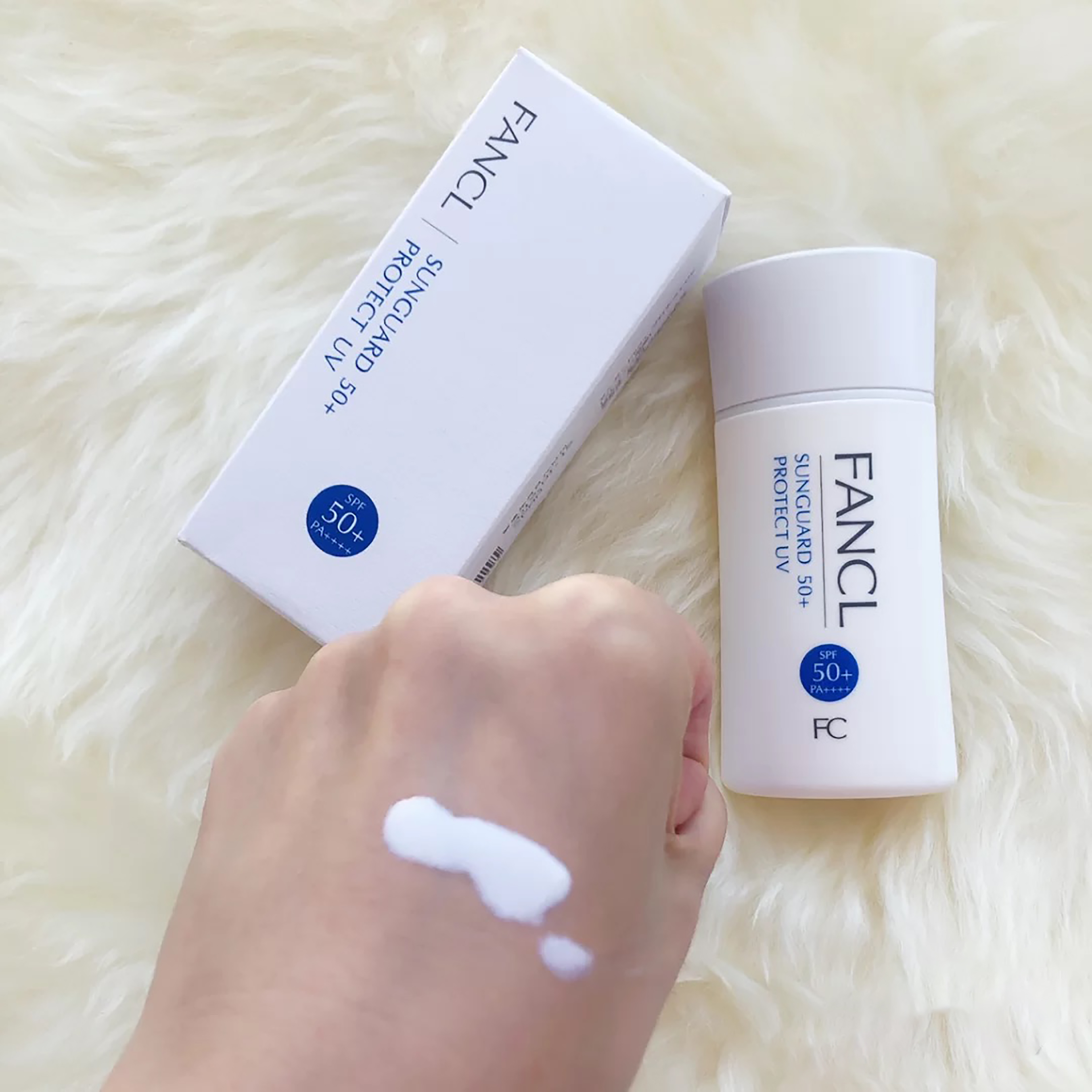 怡思丁防晒50ml和30ml有什么区别 (防晒测评敏感肌怡思丁)