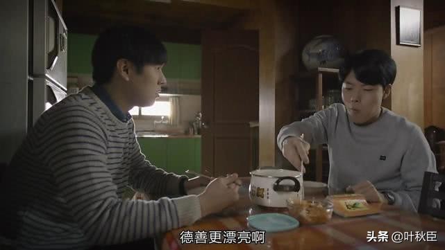 请回答1988摄像机伏笔,深扒神剧请回答1988的那些隐藏梗