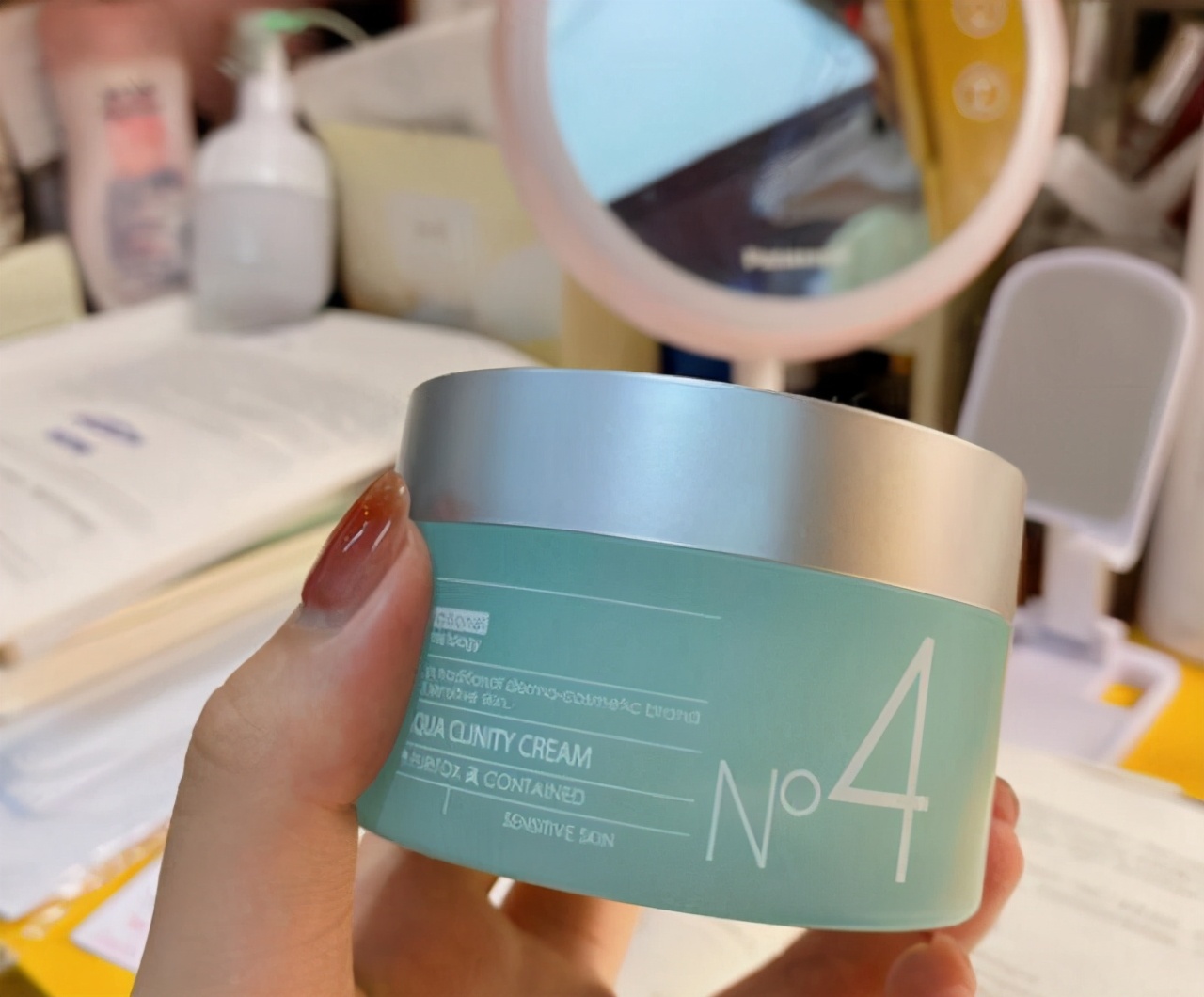 兰蔻面霜补水保湿美白紧致抗皱,适合四十岁女人的保湿抗皱面霜