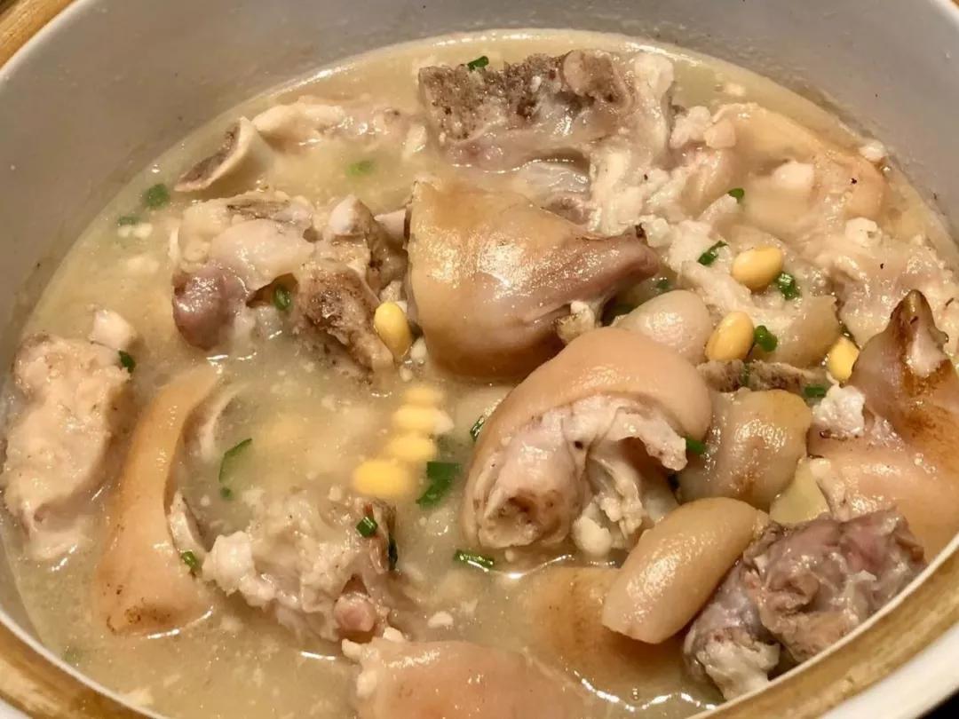 黄豆焖猪蹄的好吃做法,黄豆焖猪蹄的家常做法王刚