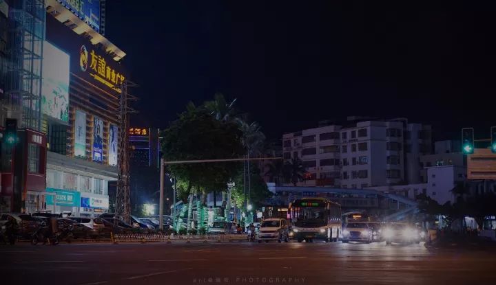 工资4000每个月还贷4000,工资4000每月还贷3000压力大吗