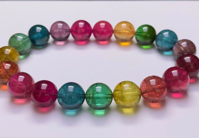 看八字适合戴的手串,提高运势的手串图片大全