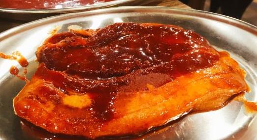 首尔runningman打卡,runningman王鼻子小黑屋