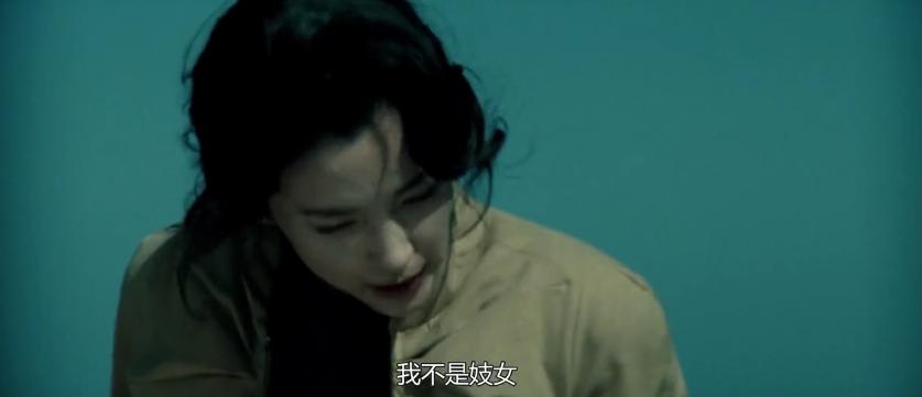 12年来无人超越，这姐妹花，撕得越狠爱越深