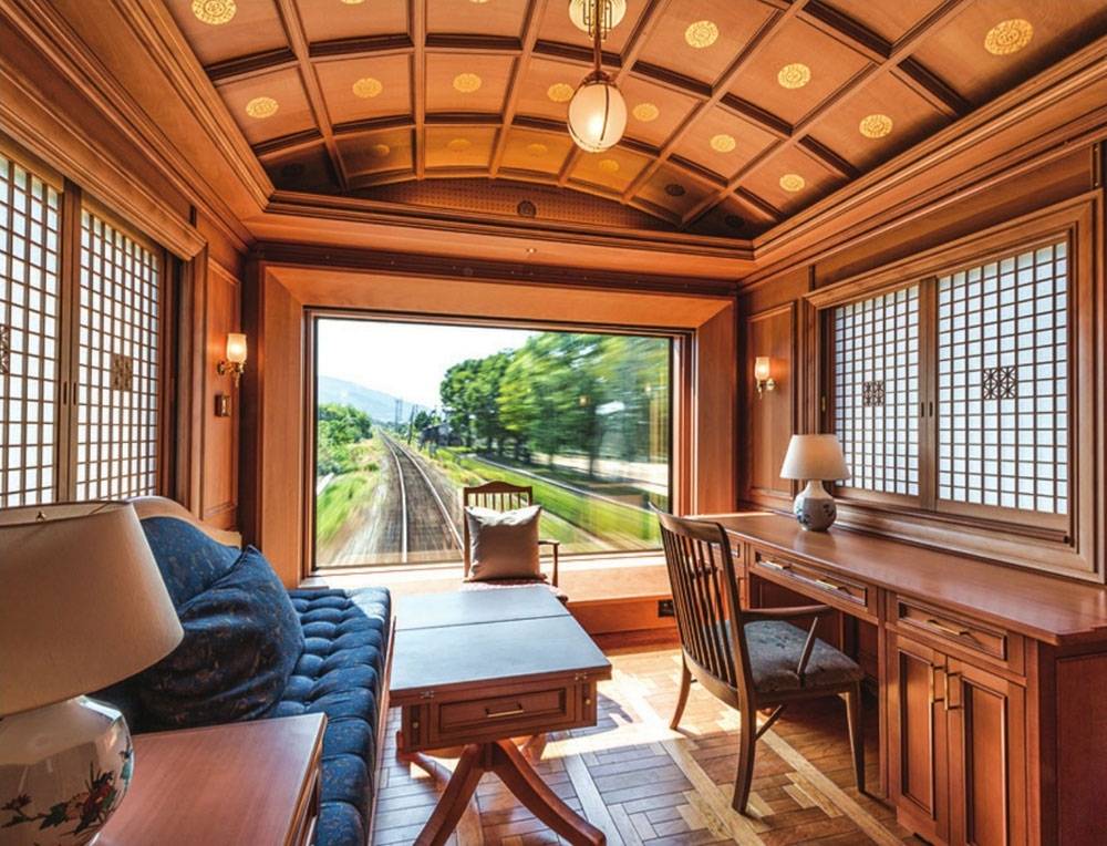 日本双层的卧铺火车,日本的双层火车卧铺