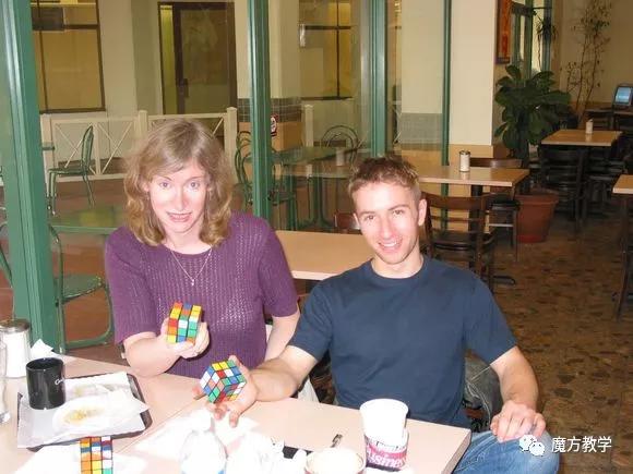 魔方高阶玩法cfop教程,魔方高级玩法cfop教程第一集