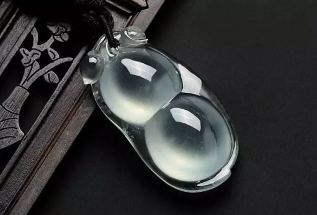 体弱多病的人应该戴什么护身符,从出生就戴的护身符