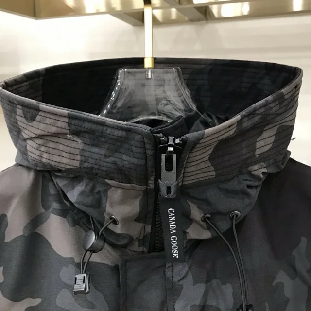 世界顶级迷彩冲锋衣,加拿大鹅冲锋衣56071