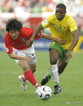 中国足球和日韩的惊人差距,中国足球和韩国的差距有多大