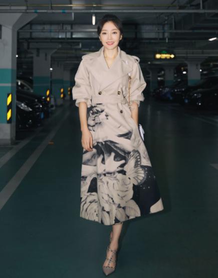 秦岚被热巴惊艳,秦岚蝴蝶t恤