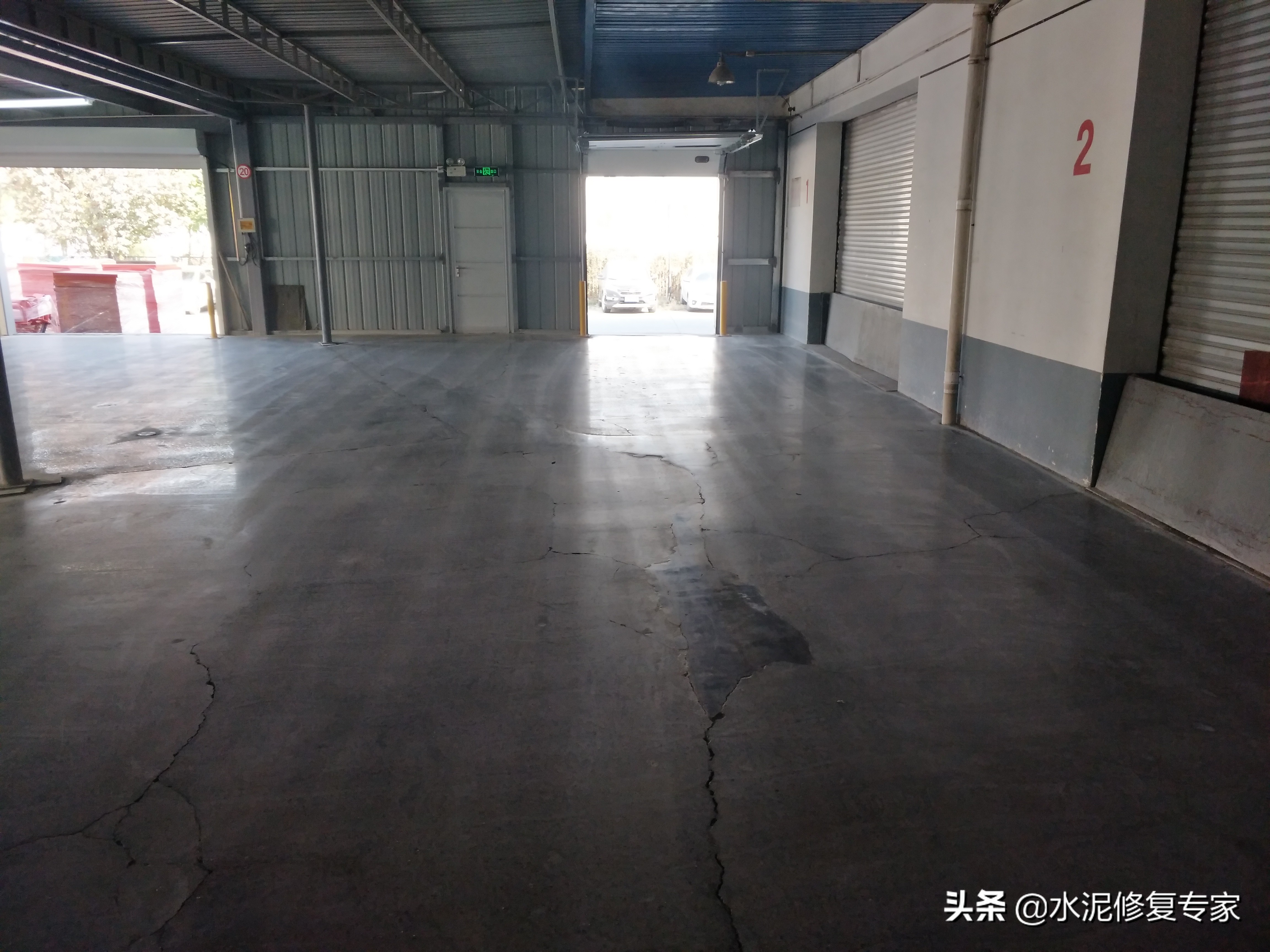 水泥地起砂是什么原因,家里水泥地起砂起灰怎么办