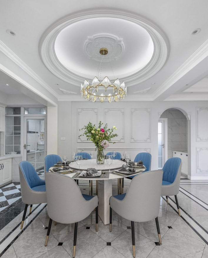 如何选择一个让人满意的餐桌,如何选一款实用好看的餐桌