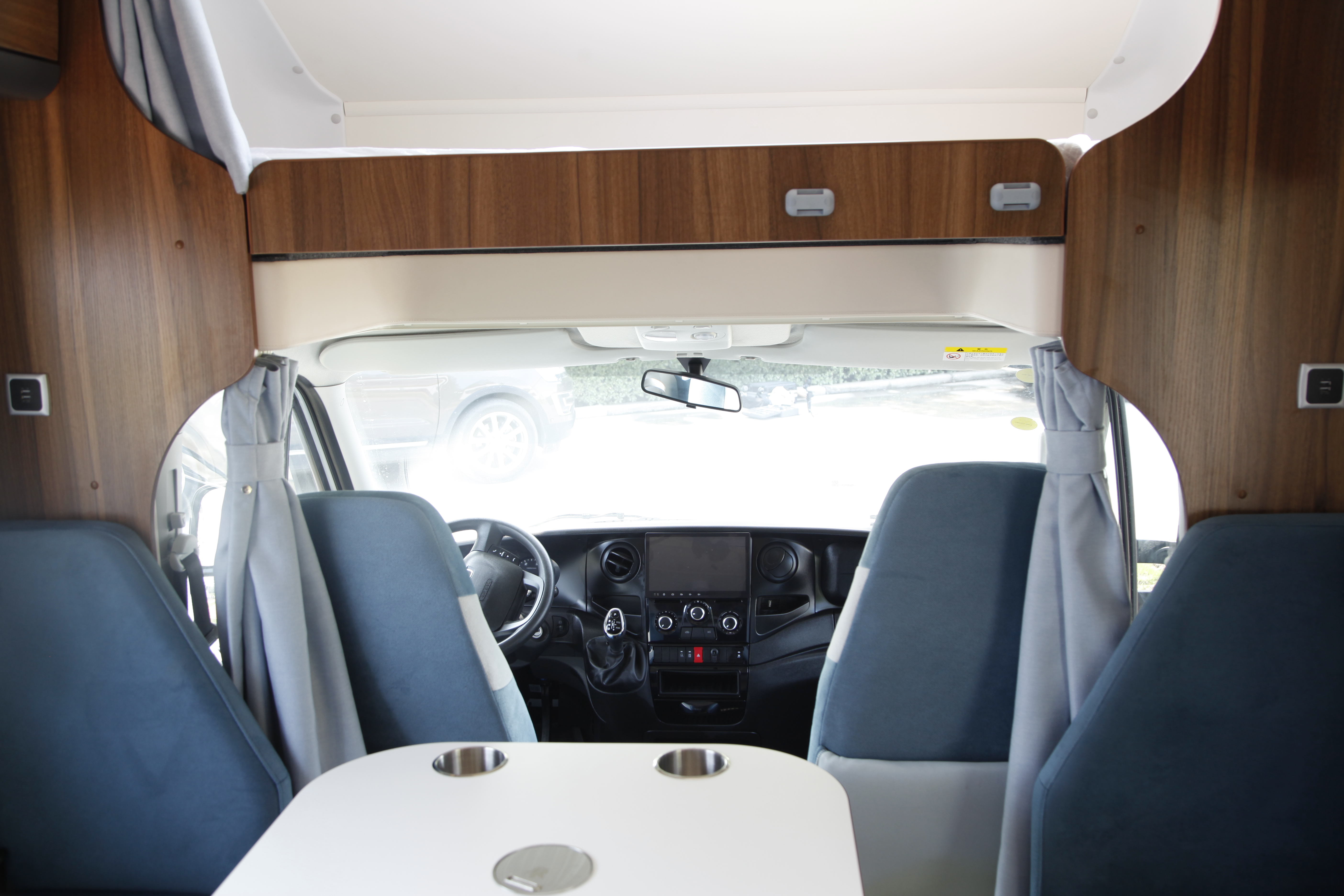 大顶C型限量发售，配置给力，舒适超大空间竟然还有子母床？