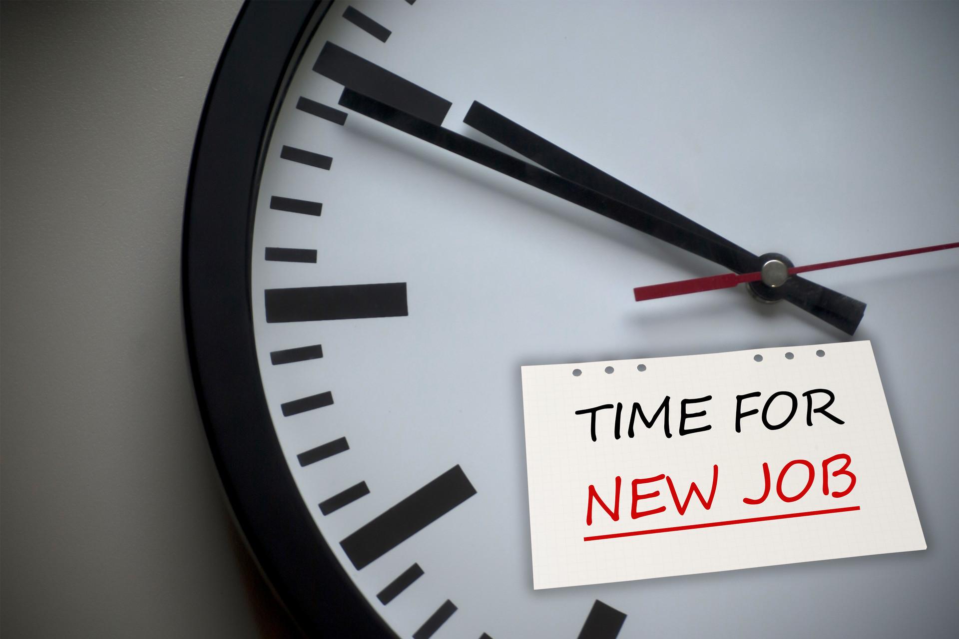 服务期满离职被索要违约金,服务期内辞职支付多少违约金