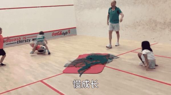 适合孩子家里室内锻炼的运动,适合三四岁儿童的室内体能运动