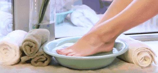 天知地知你知我不知的谜底,天知地知你知我知的下半句典故