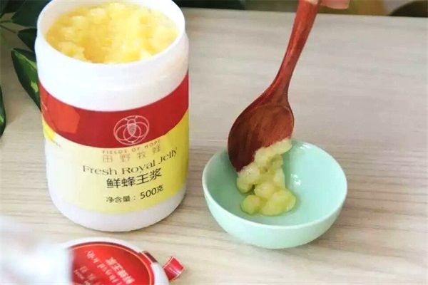 蜂王浆什么时间吃最合适,蜂王浆什么时候吃最好最有效