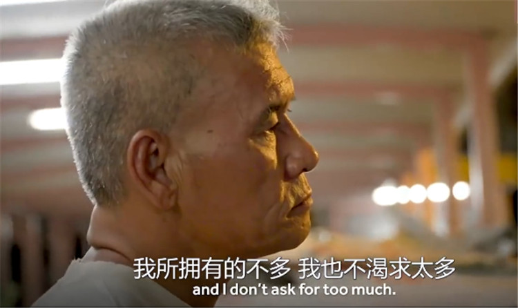 住鸽子笼真有那么好吗,香港人住鸽子笼的真实生活