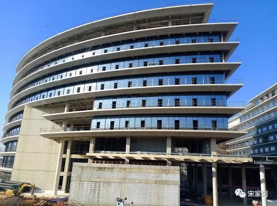 武汉经开铂尔曼酒店,武汉盘龙城城市便捷酒店