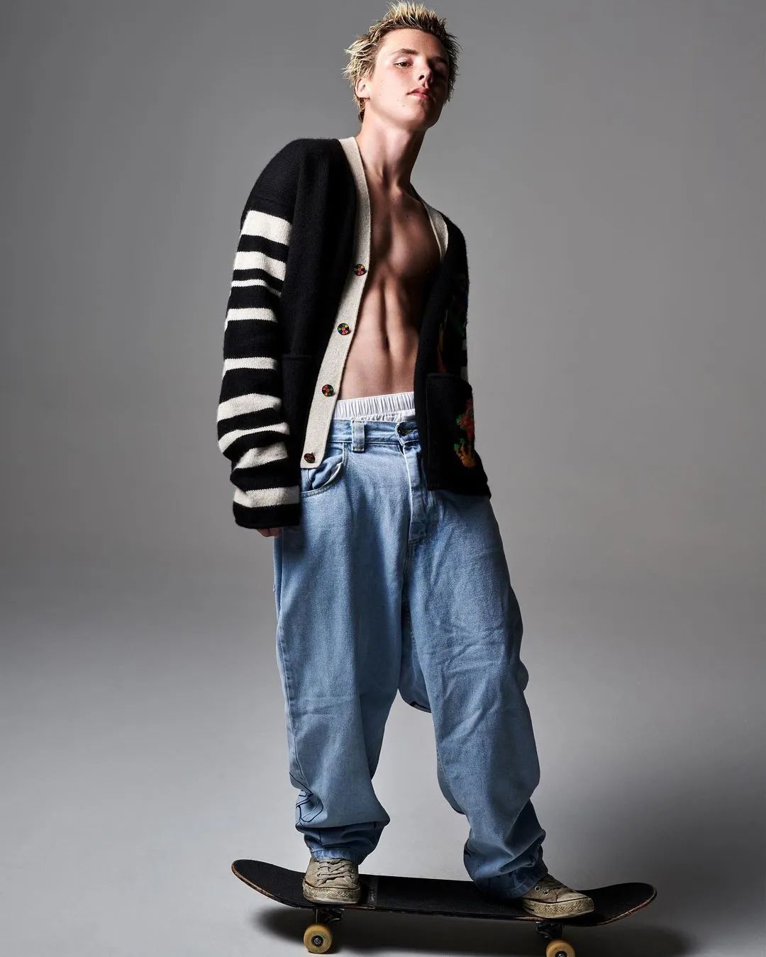 贝克汉姆和大儿子互相嫌弃,贝克汉姆小七大变样