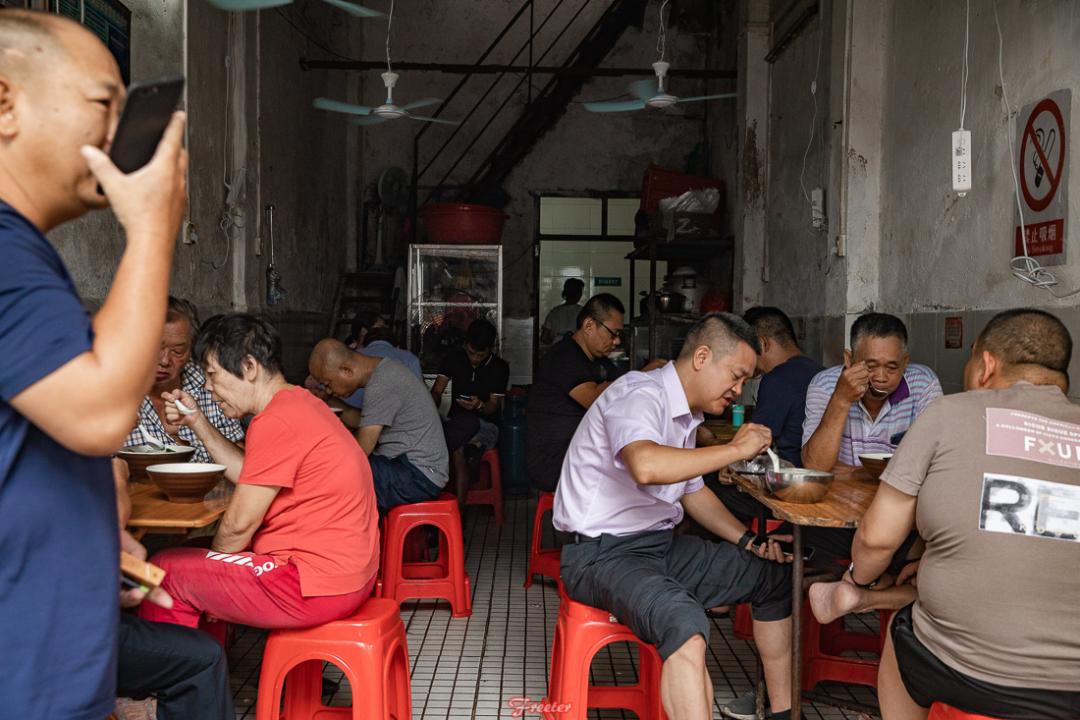 西门老街19元一碗的牛肉海鲜面，虽贵但好吃到勾魂